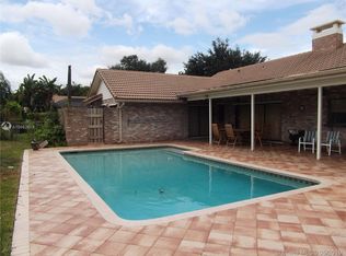 11171 NW 10th Pl, Coral Springs, FL 33071