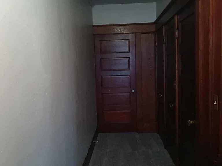 820 Jefferson Ave — Photo 11