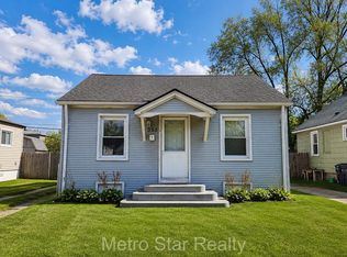 353 W Brockton Ave, Madison Heights, MI 48071