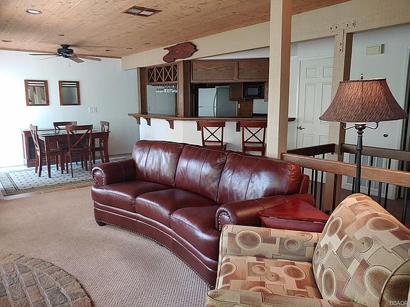4th image of 39802 Lakeview Dr APT 24