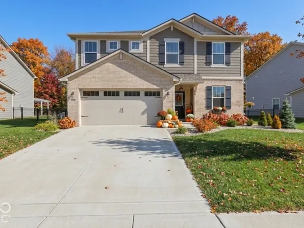 9767 Alzada Dr, Fortville, IN 46040