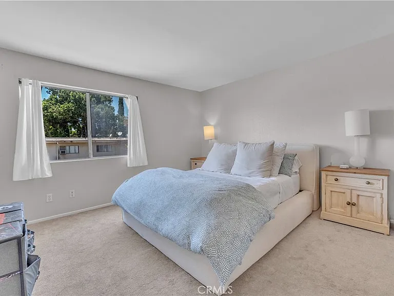 18408 Hatteras St #44 — Photo 19