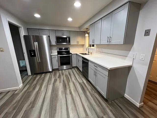 3 bed, 1415 sqft, $2,800 — Photo 3