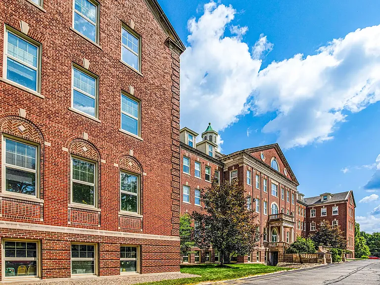 Mt. Nazareth Commons Apartments — Photo 17