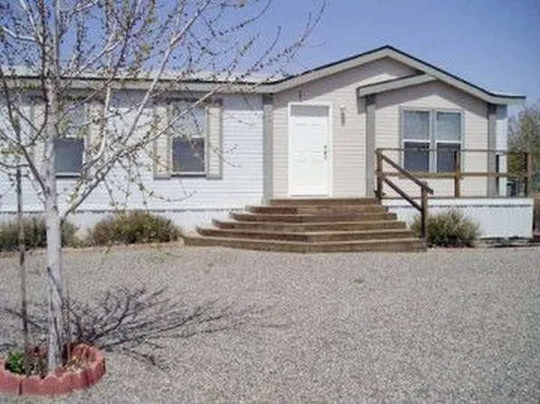 18451 S Henley Ave, Peeples Valley, AZ 86332