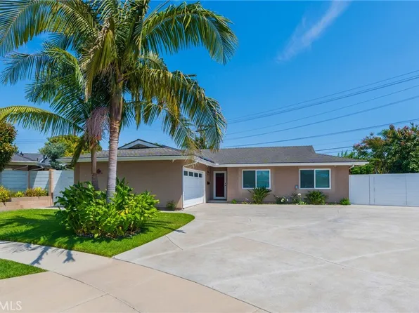 6232 Medford Dr, Huntington Beach, CA 92647