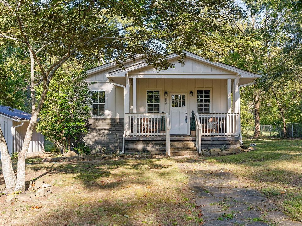 1st image of 831 Fairmount Ave