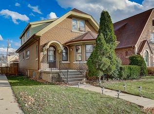 3358 S 11th St, Milwaukee, WI 53215