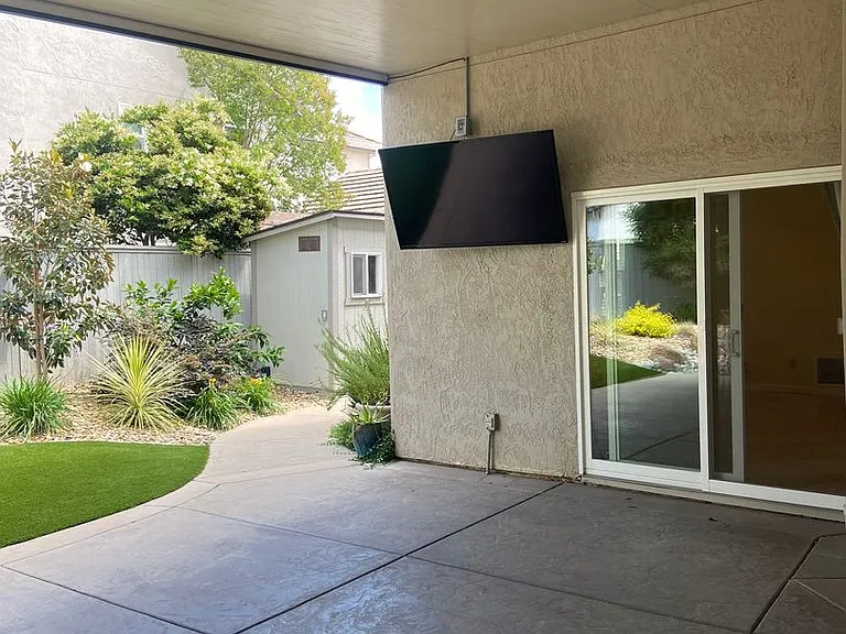 264 Thorndike Way — Photo 34