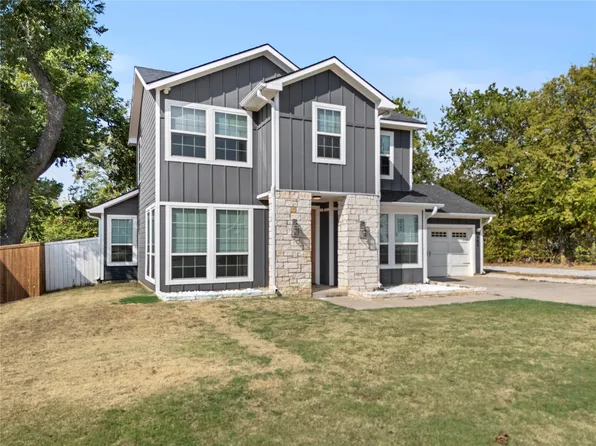406 William St, Pottsboro, TX 75076