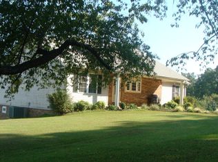 87 Carters View Ct, Stuart, VA 24171