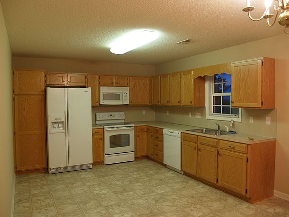 Large kitchen with all new appliances