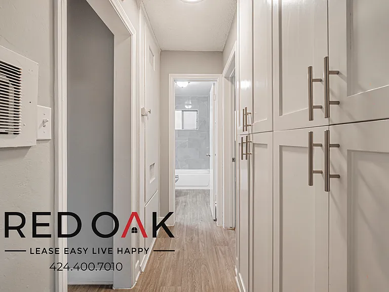 660 S Riverside Ave #D — Photo 11