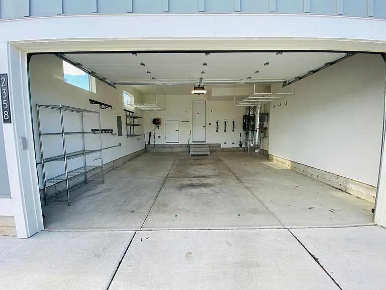 2358 NW Brickyard St — Photo 40