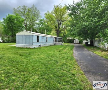 70 Highway 140 E, Puryear, TN, 38251