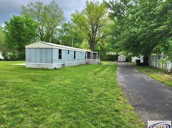 70 Highway 140 E, Puryear, TN 38251