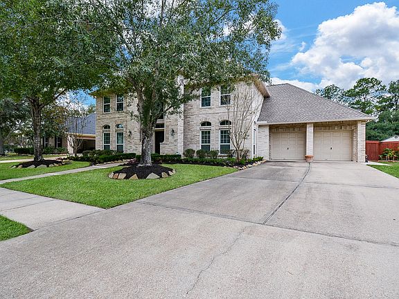 3rd image of 5707 Marina Vista Ln
