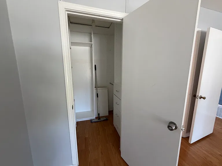 42911 Corte Habana — Photo 18