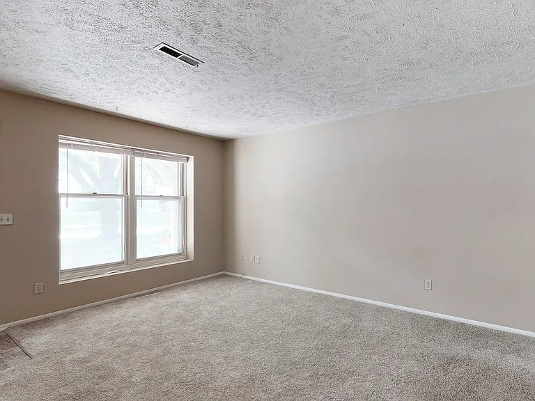 Westwood Duplexes — Photo 30