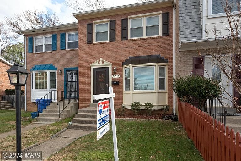 1st image of 3232 Birchdale Sq