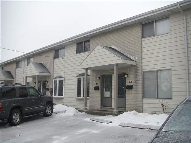 1st image of 164 Lakewood Gardens Cir