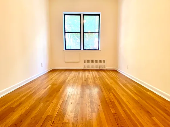 408 East 83rd Street image 1 of 9