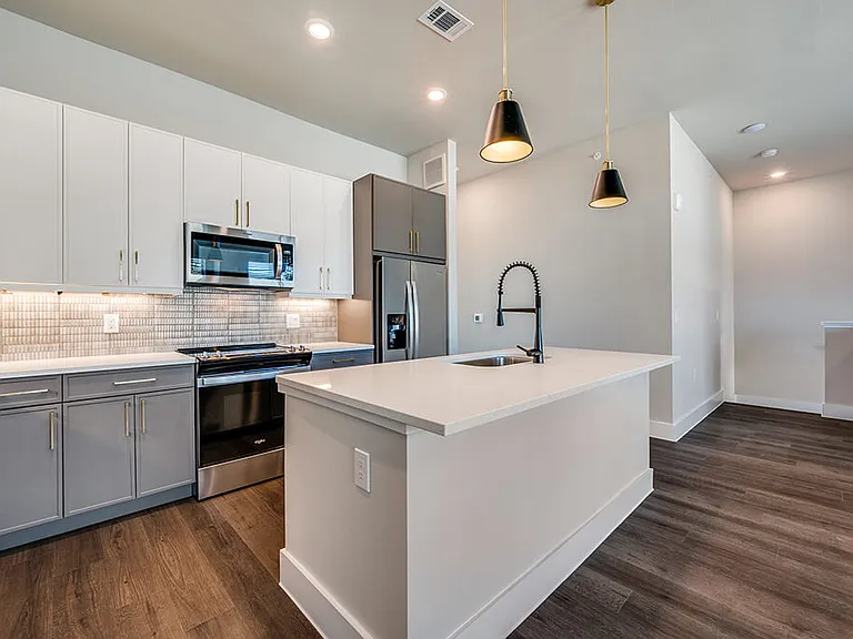 The Waylon Apartments & Townhomes — Photo 17