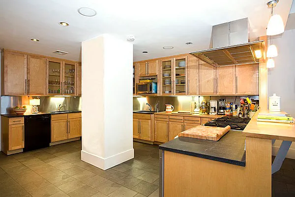 Rented by Brown Harris Stevens | media 5