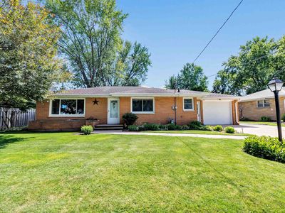 833 Spruce St, De Pere, WI, 54115