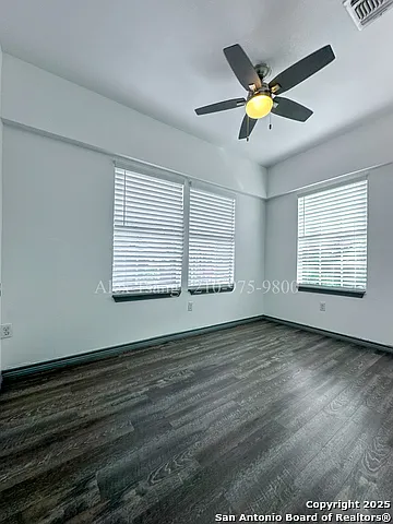 802 Montana St #2 — Photo 14