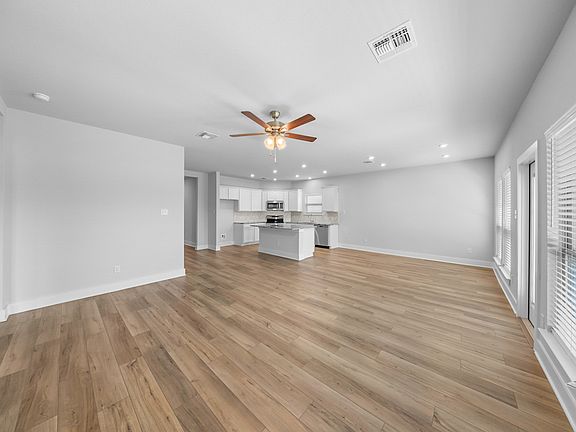 5th image of 2029 Zabcikville Dr
