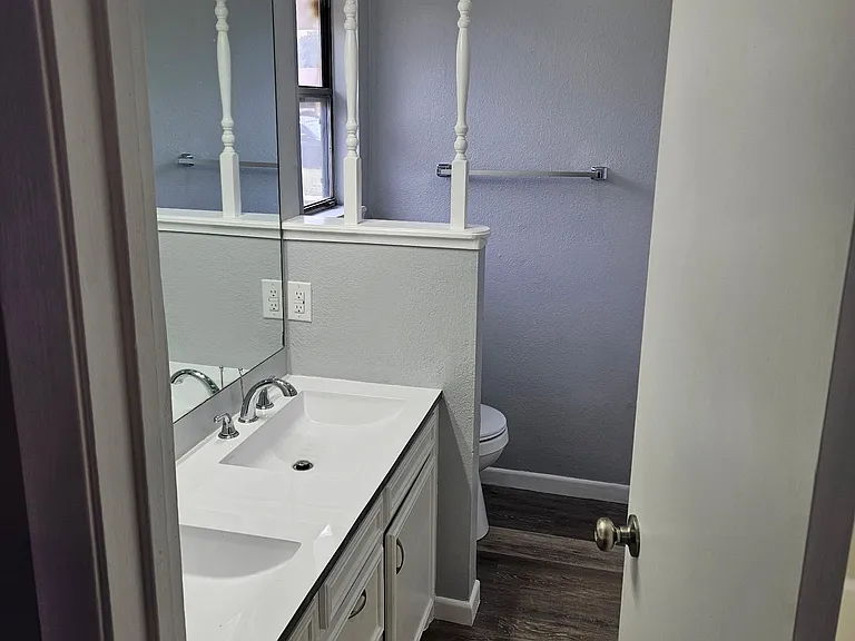 3701 Duke Ln — Photo 9