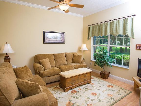 Formal Living Room or Den/Office