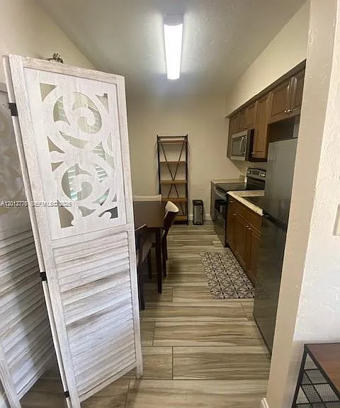 326 Roosevelt St #1-5-1 — Photo 4