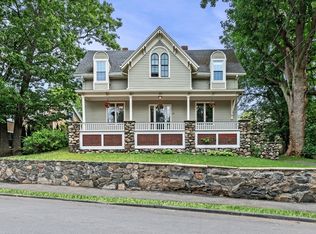 93 Redington St, Swampscott, MA 01907