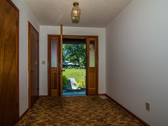 5th image of 1062 Winterhawk Dr