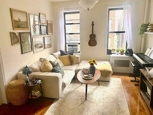 Rented by PennApts | media 12