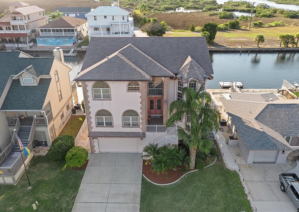 1st image of 15641 Donzi Dr