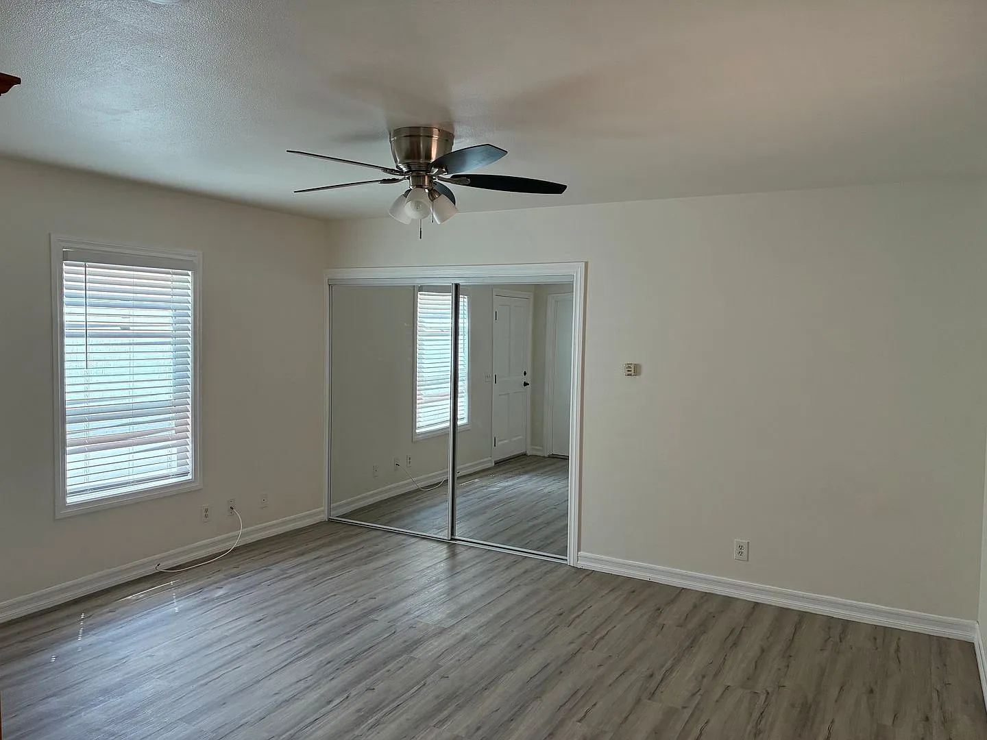 Spanish Style Living In Long Beach! — Photo 1