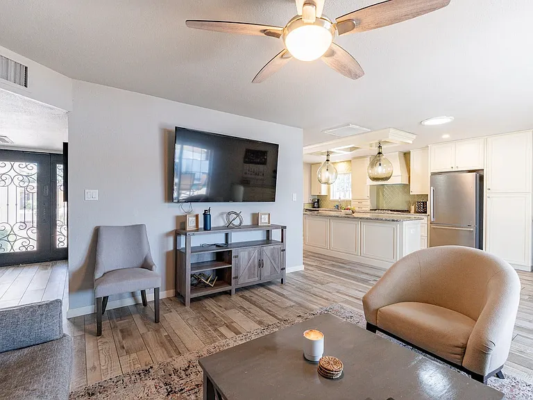 8708 E Vista Dr — Photo 13