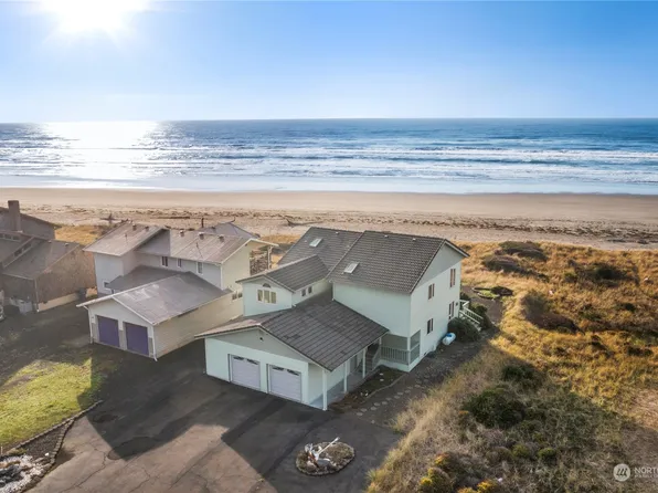 413 Dune Crest Drive, Westport, WA 98595