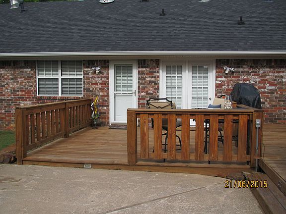 2nd image of 203 Western Hills