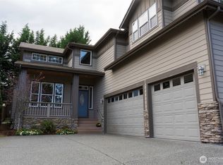 1815 Camas Ave NE, Renton, WA 98056