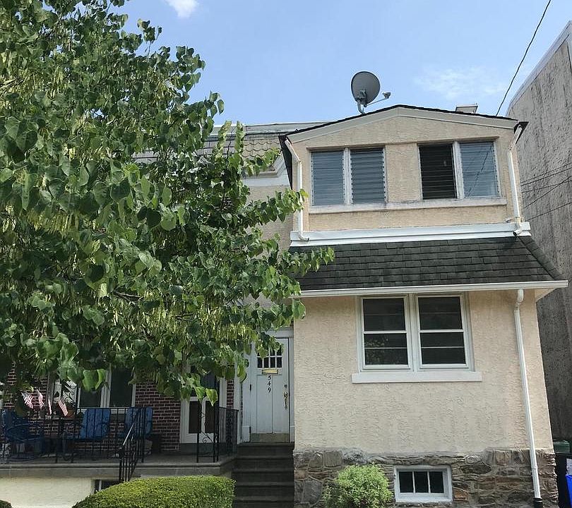 1st image of 549 Hermitage St