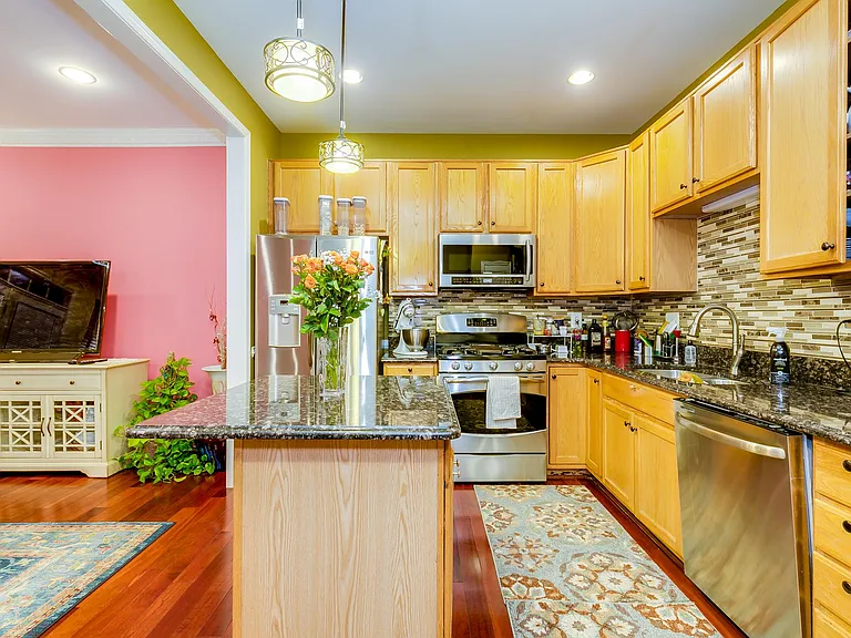 13665 Saint Johns Wood Pl — Photo 26