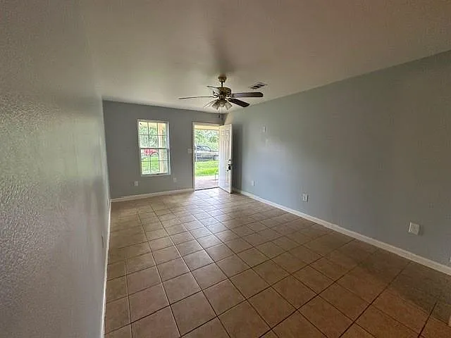4905 Kashmere St #4907A — Photo 9