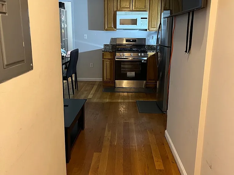 509 Central Ave #1A — Photo 6