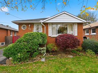 342 E 16th St, Hamilton, ON L9A 4J9