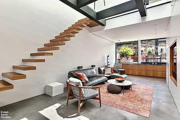 1st image of 50 Lispenard St