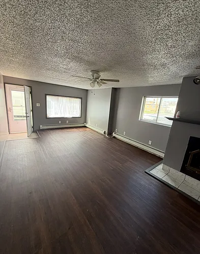 74 Laverack Ave Photo 1